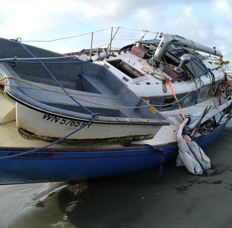 Sailboat-Shipwreck - ClatsopNews